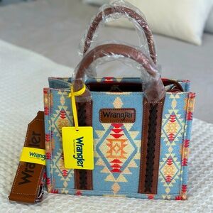 NWT Wrangler Montana West 2023 Western Style Leather Trim Purse-Handbag